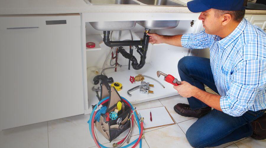 Local annual plumbing maintenance in New London, WI